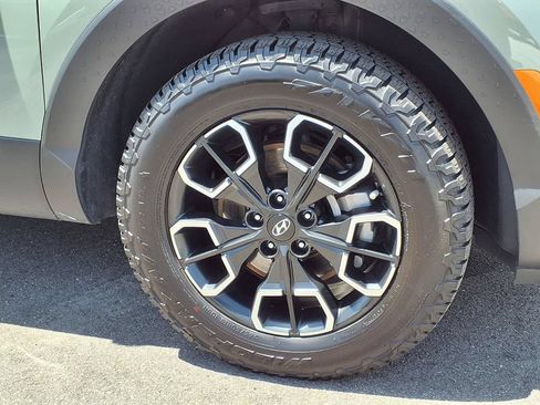 Used 2024 Hyundai Santa Cruz SEL w/ Activity Package FWD image 11
