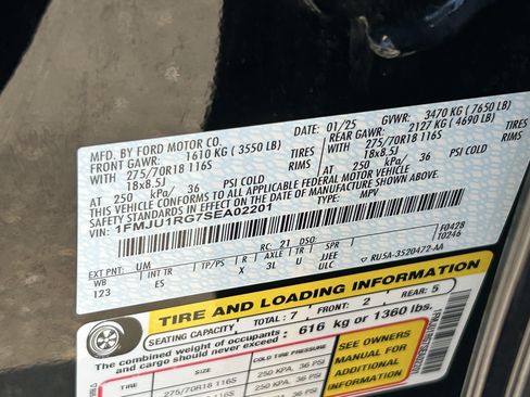 Certified 2025 Ford Expedition Tremor AWD/4WD image 37