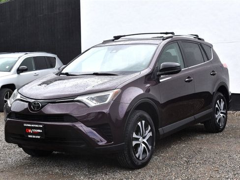 Used 2017 Toyota RAV4 LE w/ All Weather Liner Package AWD/4WD image 8