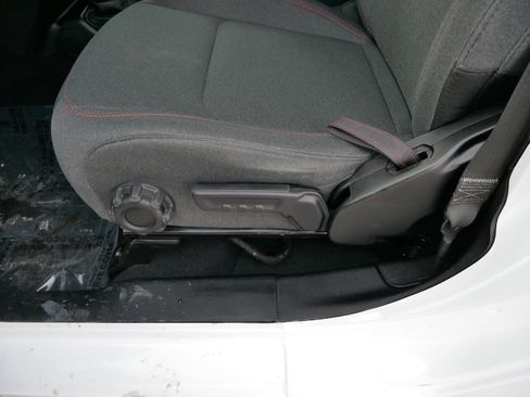 Used 2024 Jeep Wrangler Unlimited Rubicon image 20