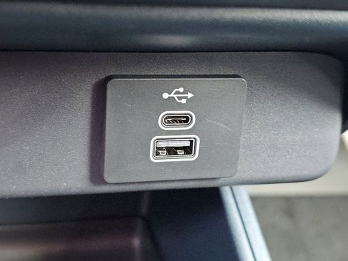 New 2026 Ford Maverick Lobo AWD/4WD image 12