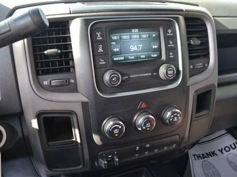 Used 2017 RAM 2500 Tradesman w/ Chrome Appearance Group AWD/4WD image 16