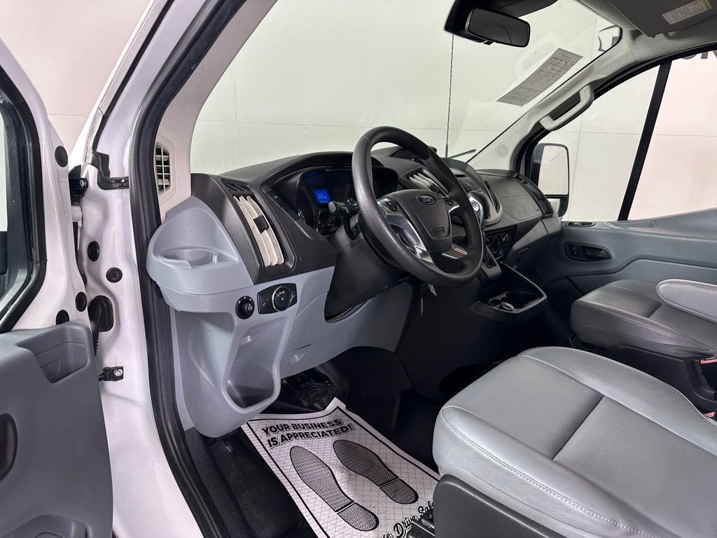 Used 2018 Ford Transit 350 XL RWD image 16