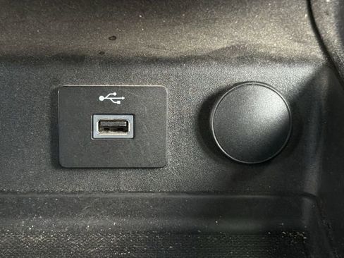 Used 2018 Ford Fusion S FWD image 20