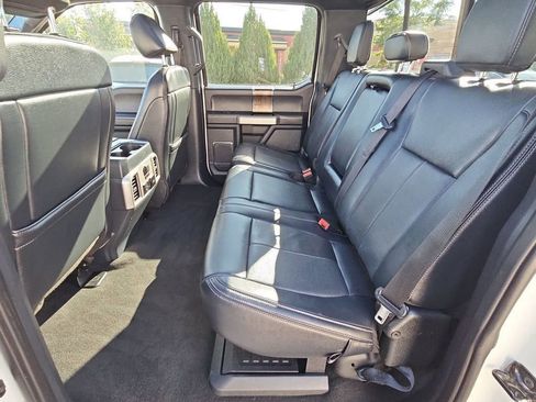 Used 2022 Ford F250 Lariat w/ Black Appearance Package image 20