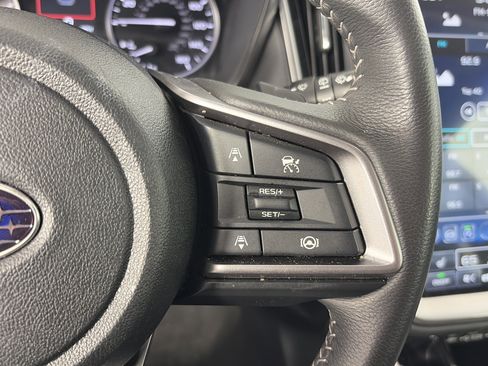 Used 2023 Subaru Outback Limited AWD/4WD image 32