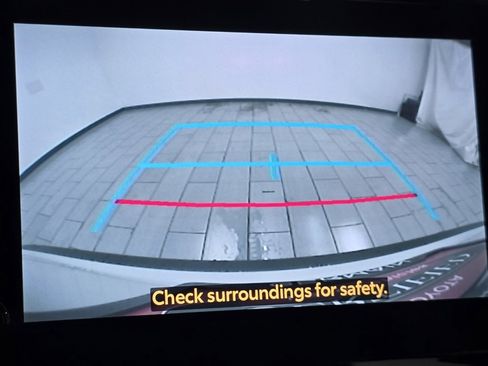 Certified 2024 Toyota Corolla Cross L image 5