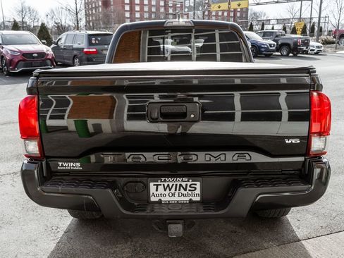 Used 2019 Toyota Tacoma TRD Sport image 36