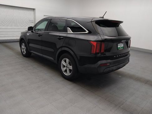 Used 2022 Kia Sorento LX FWD image 3