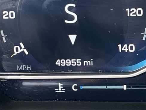 Used 2024 Chevrolet Silverado 2500 LTZ w/ LTZ Plus Package image 17