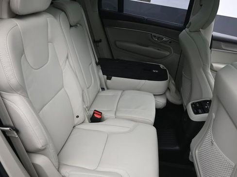 Certified 2026 Volvo XC90 T8 Ultra w/ Protection Package Premier AWD/4WD image 27