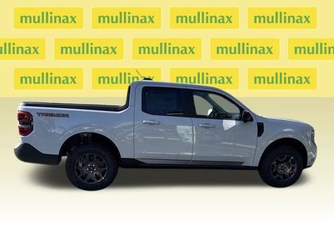 New 2025 Ford Maverick Tremor image 18