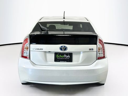 Used 2015 Toyota Prius Two FWD image 7