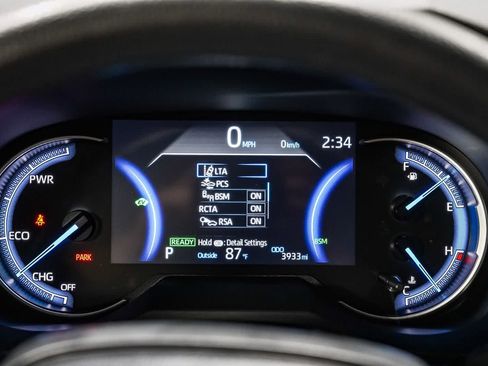 Certified 2025 Toyota RAV4 LE AWD/4WD image 25
