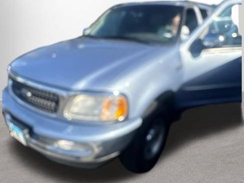 Used 1998 Ford Expedition XLT AWD/4WD image 2