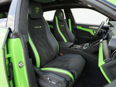Used 2024 Lamborghini Urus S AWD/4WD image 22