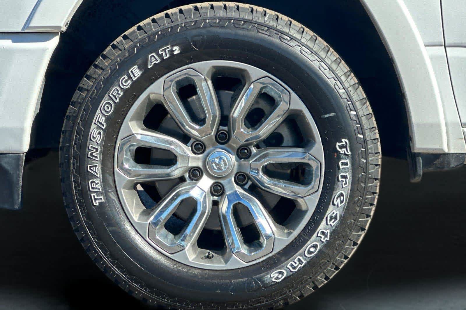 Used 2022 RAM 1500 Laramie w/ Sport Appearance Package AWD/4WD image 29