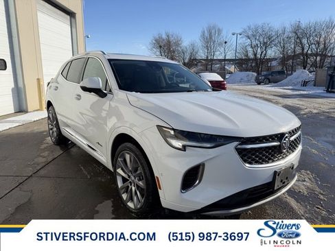 Used 2022 Buick Envision Avenir w/ Technology Package II image 1