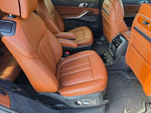Certified 2025 BMW X7 M60i w/ Climate Comfort Package AWD/4WD image 29