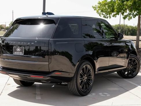 New 2026 Land Rover Range Rover SE AWD/4WD image 11