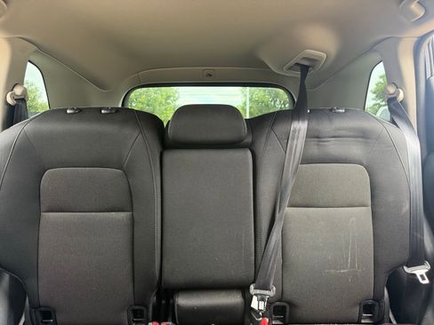 Used 2024 Honda CR-V LX image 18