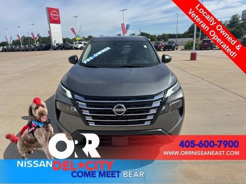Used 2024 Nissan Rogue S AWD/4WD image 8