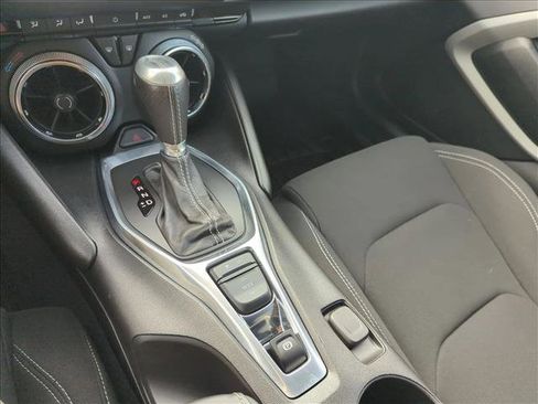 Used 2019 Chevrolet Camaro SS image 11
