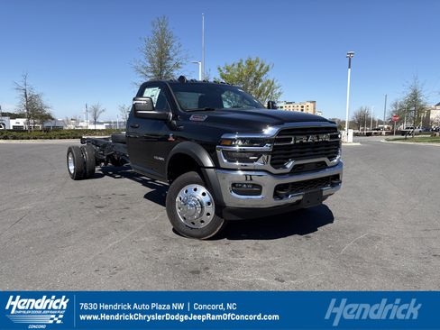 New 2026 RAM 5500 2WD Regular Cab image 1