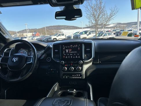 Used 2021 RAM 2500 Laramie w/ Night Edition image 18