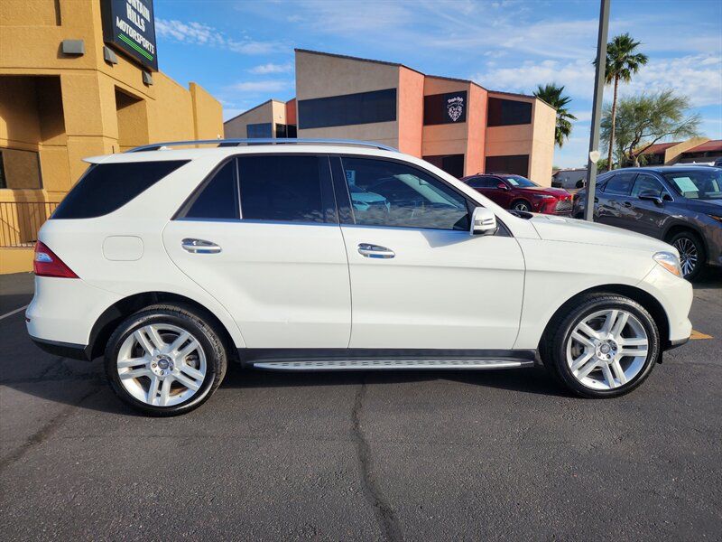 Used 2015 Mercedes-Benz ML 350 4MATIC w/ Premium 1 Package image 2