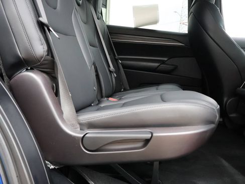 Used 2022 Tesla Model X AWD/4WD image 13