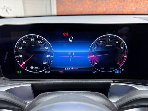 New 2025 Mercedes-Benz GLB 250 4MATIC image 15