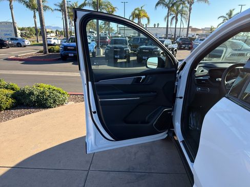New 2026 Buick Enclave Sport Touring w/ Super Cruise Package FWD image 37