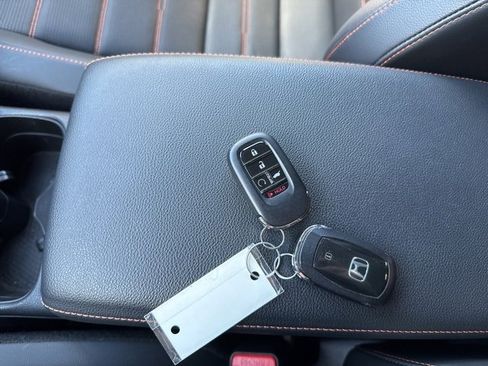 Used 2023 Honda CR-V Sport Touring image 26