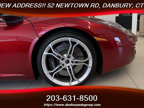 Used 2012 McLaren MP4-12C Coupe RWD image 18