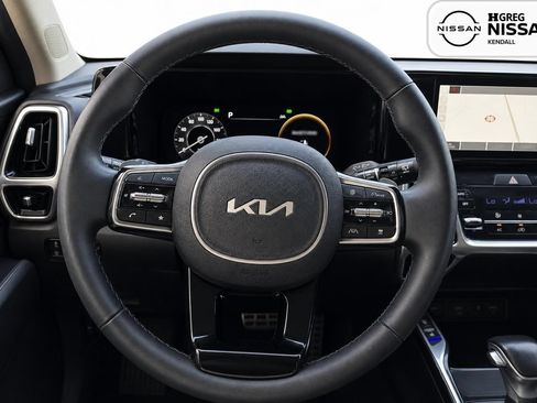 Used 2023 Kia Sorento SX Prestige AWD/4WD image 8
