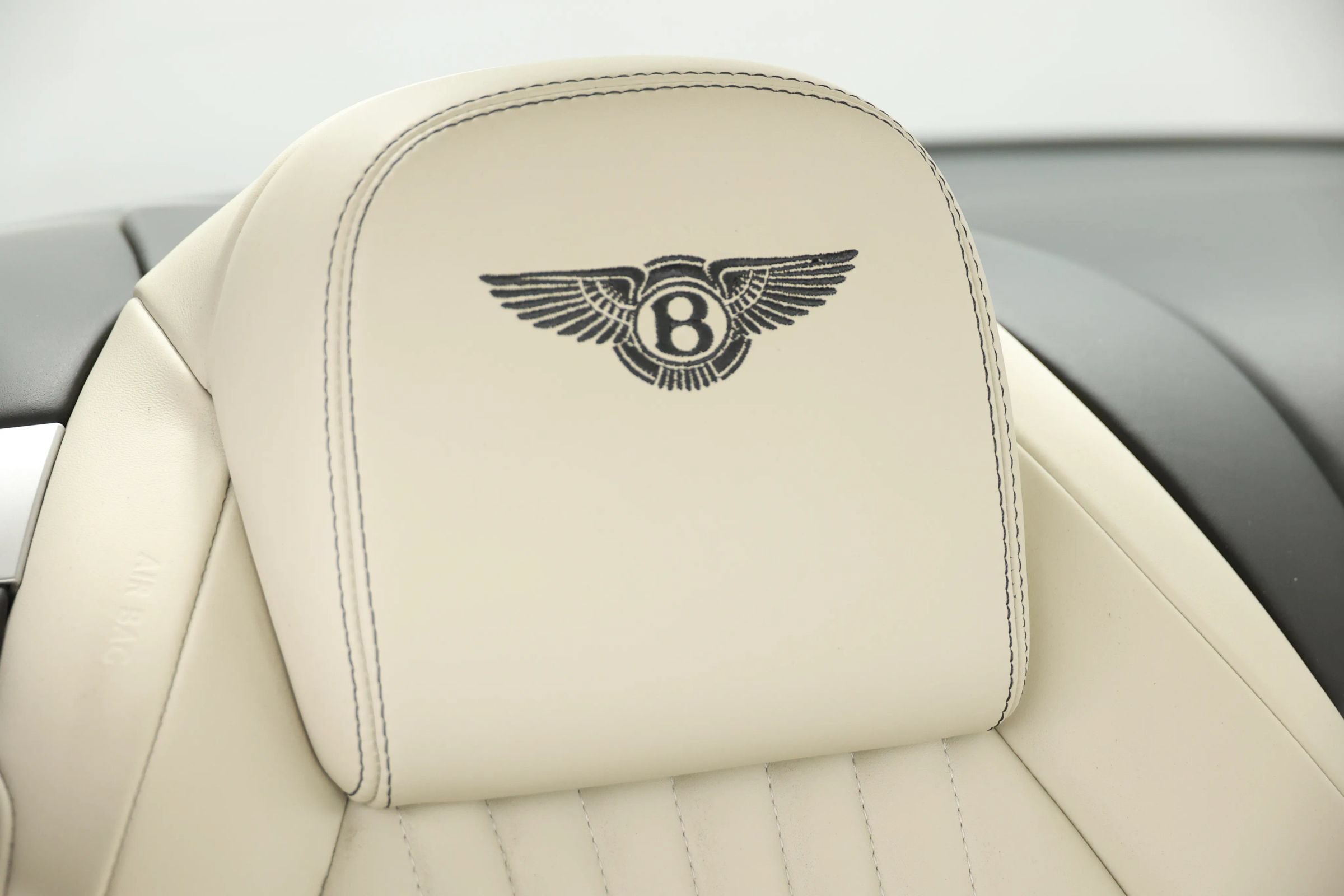 Used 2017 Bentley Continental GT AWD/4WD image 75