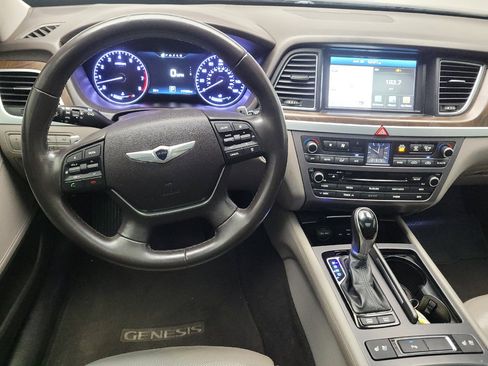 Used 2015 Hyundai Genesis 5.0 RWD image 22