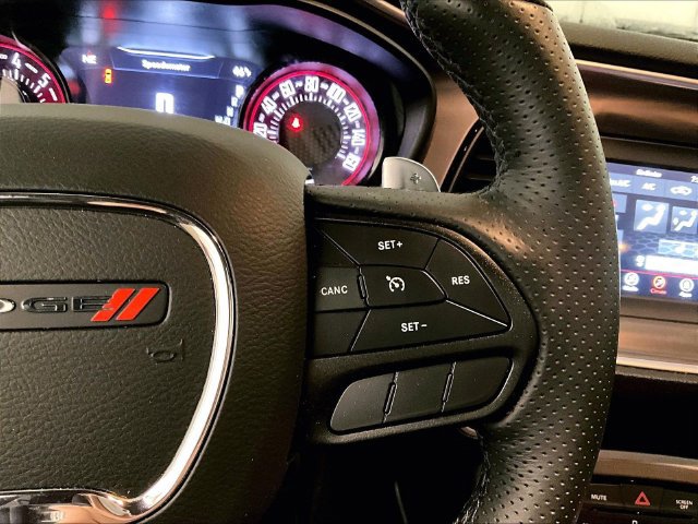Used 2022 Dodge Challenger GT w/ Blacktop Package AWD/4WD image 18