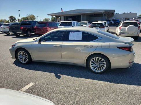 Used 2023 Lexus ES 350 Ultra Luxury w/ Accessory Package (Z1) image 13