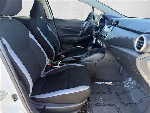 Used 2025 Nissan Versa S w/ S Plus Package image 11