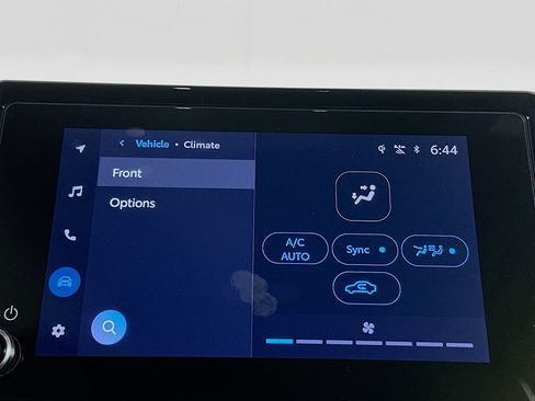 Used 2025 Toyota Camry SE image 24