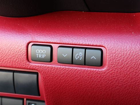 Used 2024 Lexus IS 500 image 16