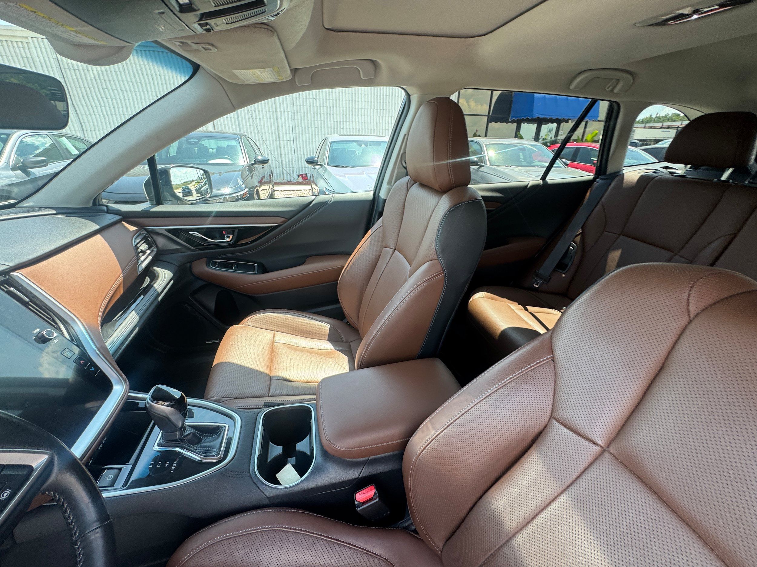 Used 2021 Subaru Outback Touring XT AWD/4WD image 10