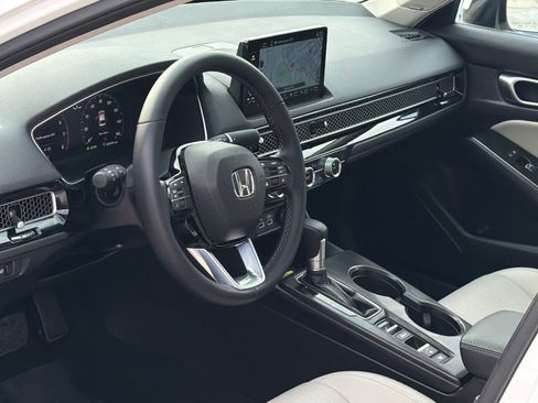 Used 2024 Honda Civic Touring image 13