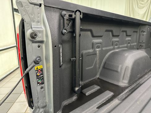 Certified 2025 GMC Sierra 1500 AT4 AWD/4WD image 10