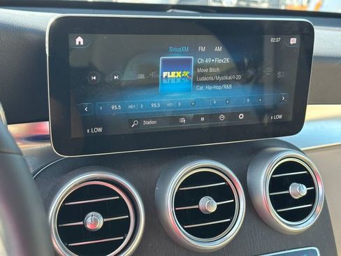 Used 2021 Mercedes-Benz GLC 300 4MATIC w/ Driver Assistance Package image 25