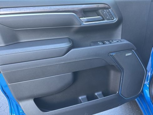 Certified 2023 Chevrolet Silverado 1500 LTZ w/ Technology Package image 8