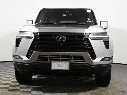 New 2026 Lexus GX 550 image 10