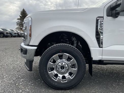 New 2026 Ford F250 King Ranch w/ Chrome Package AWD/4WD image 10